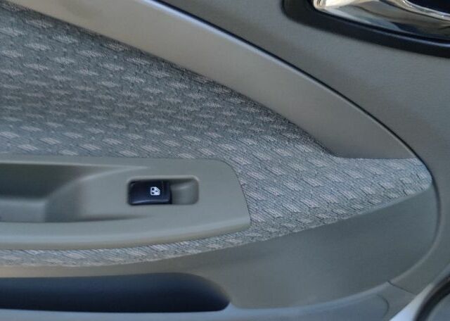 Серый Шевроле Лачетти, объемом двигателя 1.8 л и пробегом 190 тыс. км за 4500 $, фото 18 на Automoto.ua