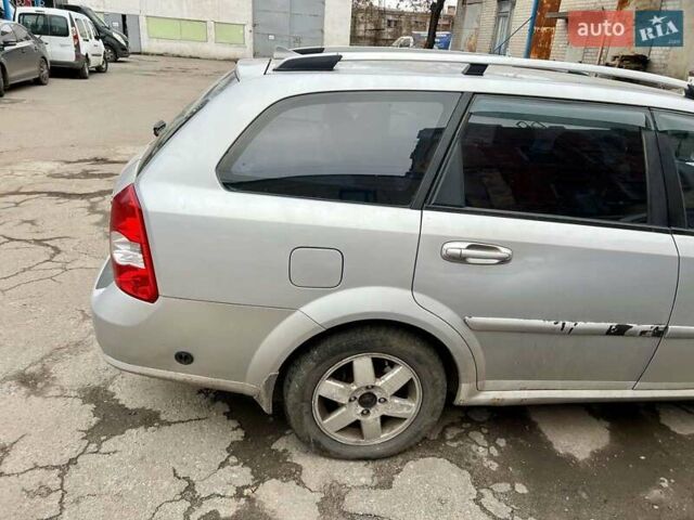 Сірий Шевроле Лачетті, об'ємом двигуна 1.8 л та пробігом 170 тис. км за 3800 $, фото 8 на Automoto.ua