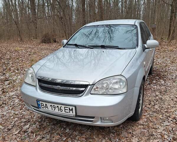 Сірий Шевроле Лачетті, об'ємом двигуна 1.8 л та пробігом 222 тис. км за 2890 $, фото 5 на Automoto.ua