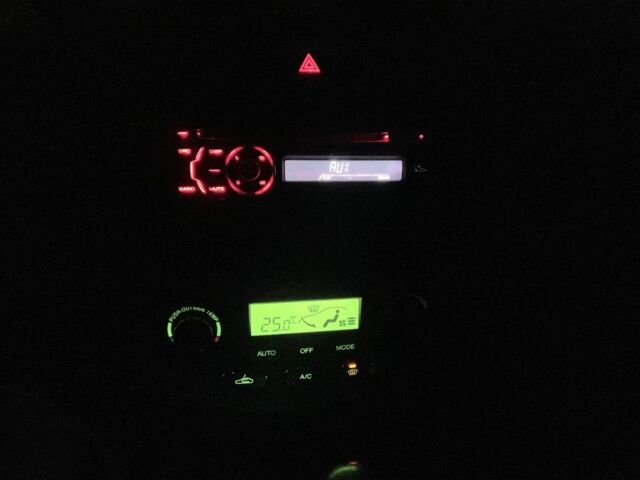 Серый Шевроле Лачетти, объемом двигателя 1.8 л и пробегом 170 тыс. км за 4316 $, фото 7 на Automoto.ua