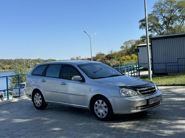 Серый Шевроле Лачетти, объемом двигателя 1.8 л и пробегом 250 тыс. км за 3850 $, фото 1 на Automoto.ua