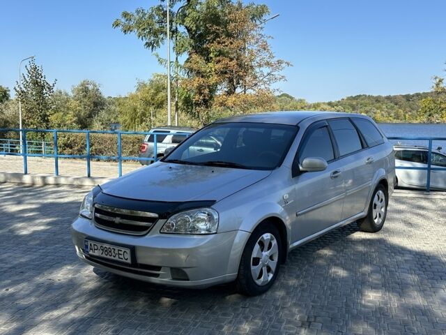 Серый Шевроле Лачетти, объемом двигателя 1.8 л и пробегом 250 тыс. км за 3850 $, фото 6 на Automoto.ua