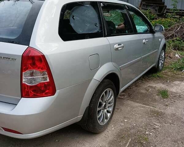 Сірий Шевроле Лачетті, об'ємом двигуна 1.8 л та пробігом 245 тис. км за 5500 $, фото 3 на Automoto.ua