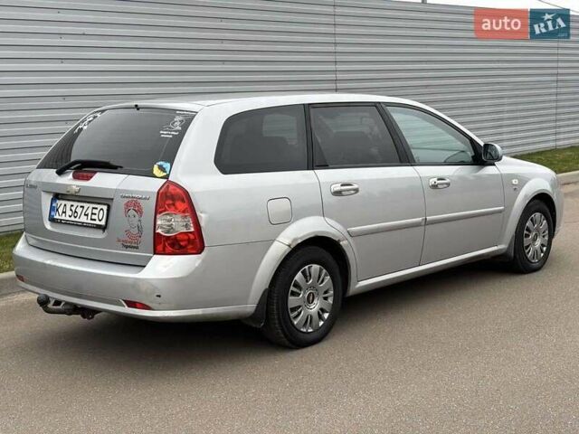 Серый Шевроле Лачетти, объемом двигателя 1.8 л и пробегом 180 тыс. км за 3800 $, фото 4 на Automoto.ua