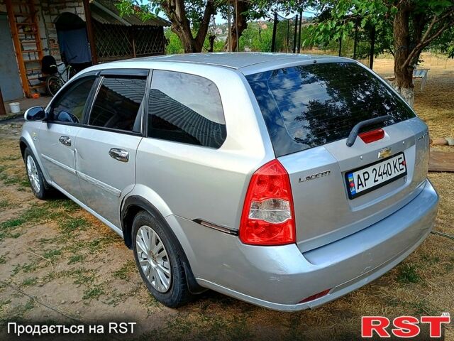 Серый Шевроле Лачетти, объемом двигателя 1.8 л и пробегом 182 тыс. км за 3000 $, фото 2 на Automoto.ua