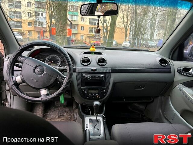 Серый Шевроле Лачетти, объемом двигателя 1.8 л и пробегом 170 тыс. км за 3700 $, фото 7 на Automoto.ua