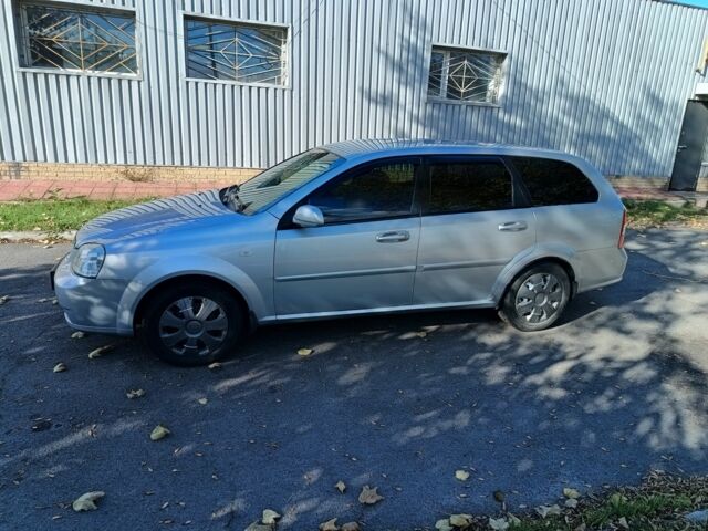 Серый Шевроле Лачетти, объемом двигателя 1.8 л и пробегом 232 тыс. км за 4500 $, фото 7 на Automoto.ua