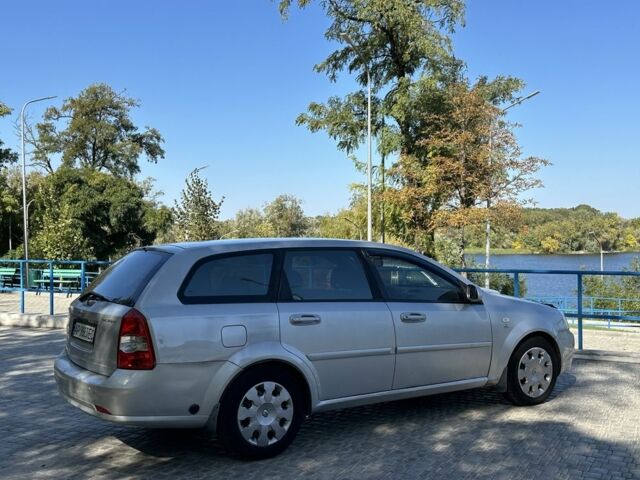 Серый Шевроле Лачетти, объемом двигателя 1.8 л и пробегом 250 тыс. км за 3850 $, фото 15 на Automoto.ua