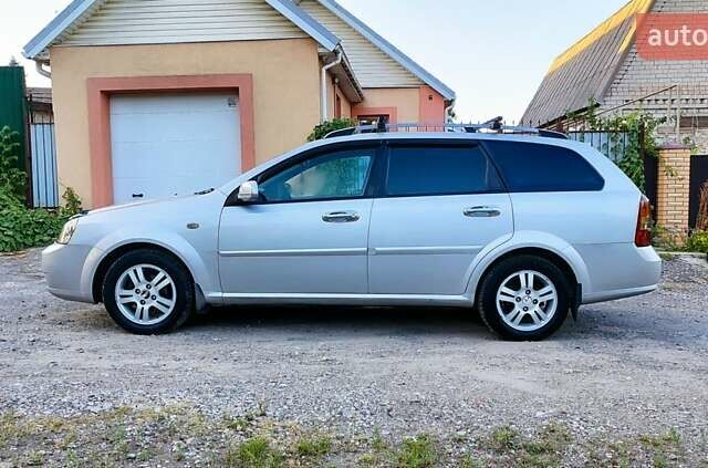 Серый Шевроле Лачетти, объемом двигателя 1.8 л и пробегом 280 тыс. км за 4250 $, фото 7 на Automoto.ua