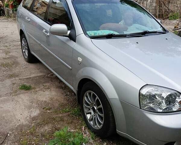 Сірий Шевроле Лачетті, об'ємом двигуна 1.8 л та пробігом 245 тис. км за 5500 $, фото 1 на Automoto.ua