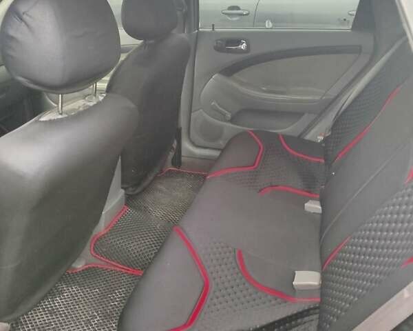 Серый Шевроле Лачетти, объемом двигателя 1.8 л и пробегом 270 тыс. км за 2650 $, фото 5 на Automoto.ua