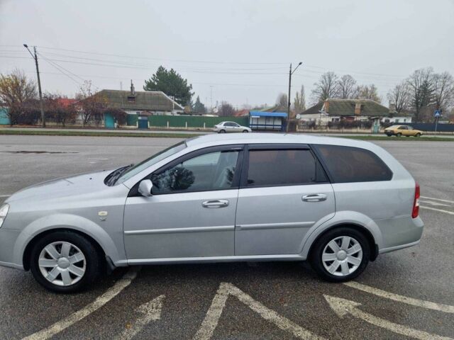 Серый Шевроле Лачетти, объемом двигателя 1.8 л и пробегом 276 тыс. км за 3300 $, фото 7 на Automoto.ua