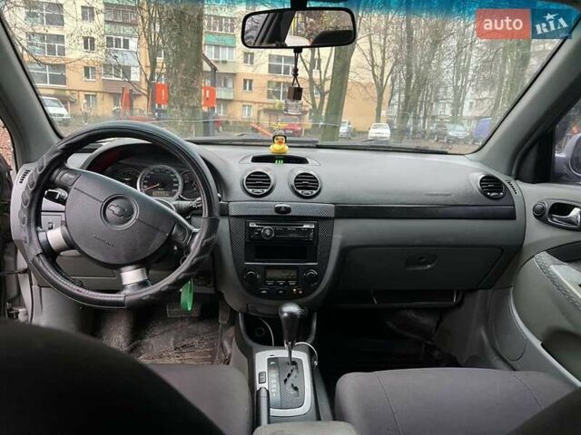 Сірий Шевроле Лачетті, об'ємом двигуна 1.8 л та пробігом 170 тис. км за 3800 $, фото 2 на Automoto.ua