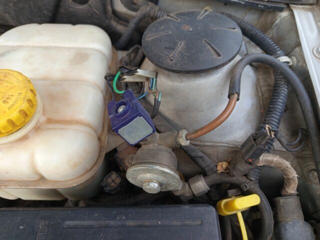 Серый Шевроле Лачетти, объемом двигателя 1.8 л и пробегом 191 тыс. км за 4550 $, фото 13 на Automoto.ua