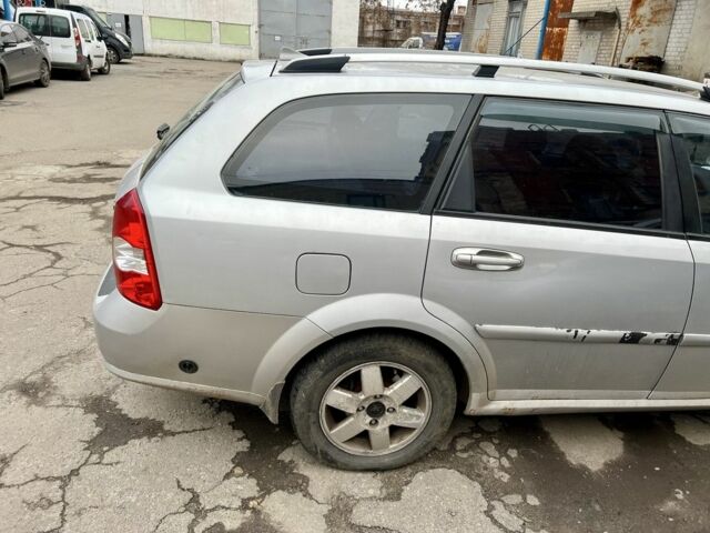 Серый Шевроле Лачетти, объемом двигателя 1.8 л и пробегом 170 тыс. км за 4316 $, фото 1 на Automoto.ua