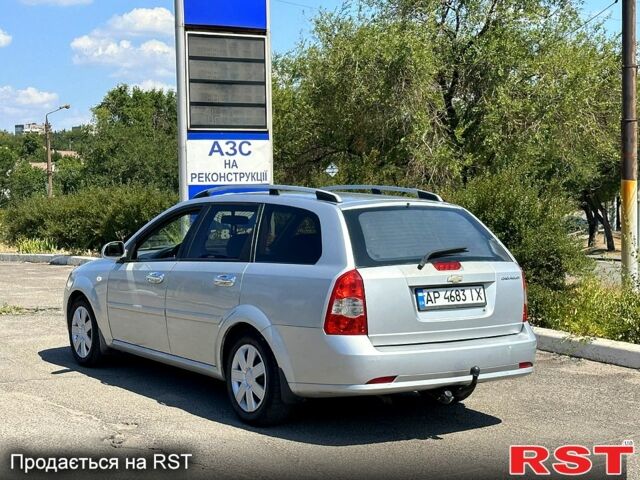 Серый Шевроле Лачетти, объемом двигателя 1.6 л и пробегом 250 тыс. км за 3950 $, фото 5 на Automoto.ua