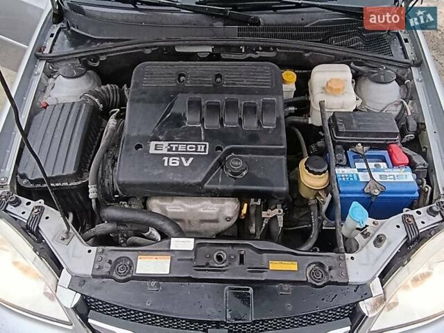 Сірий Шевроле Лачетті, об'ємом двигуна 1.6 л та пробігом 194 тис. км за 4700 $, фото 65 на Automoto.ua