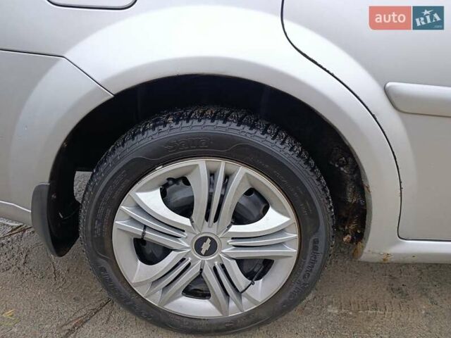 Сірий Шевроле Лачетті, об'ємом двигуна 1.6 л та пробігом 194 тис. км за 4700 $, фото 21 на Automoto.ua