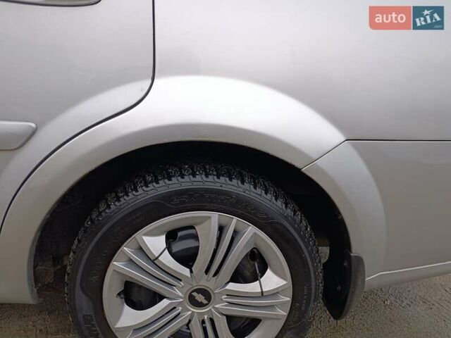 Сірий Шевроле Лачетті, об'ємом двигуна 1.6 л та пробігом 194 тис. км за 4700 $, фото 8 на Automoto.ua