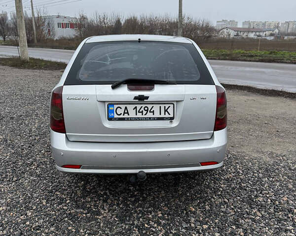 Серый Шевроле Лачетти, объемом двигателя 1.8 л и пробегом 250 тыс. км за 3400 $, фото 5 на Automoto.ua