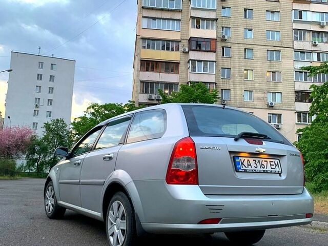 Серый Шевроле Лачетти, объемом двигателя 1.8 л и пробегом 330 тыс. км за 3000 $, фото 1 на Automoto.ua