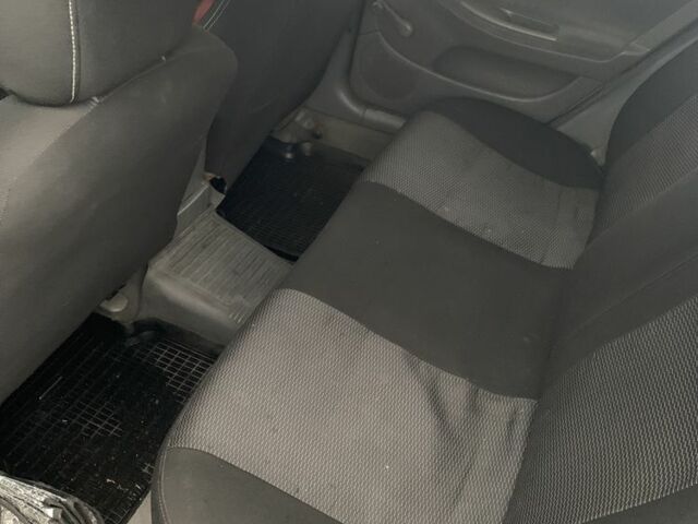 Серый Шевроле Лачетти, объемом двигателя 1.8 л и пробегом 250 тыс. км за 3099 $, фото 5 на Automoto.ua