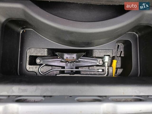 Сірий Шевроле Лачетті, об'ємом двигуна 1.6 л та пробігом 194 тис. км за 4700 $, фото 38 на Automoto.ua