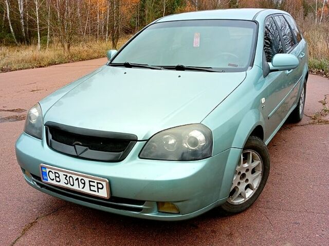 Сірий Шевроле Лачетті, об'ємом двигуна 1.8 л та пробігом 320 тис. км за 4000 $, фото 2 на Automoto.ua