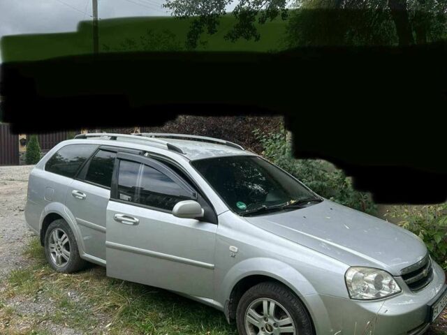 Сірий Шевроле Лачетті, об'ємом двигуна 1.8 л та пробігом 230 тис. км за 4000 $, фото 1 на Automoto.ua