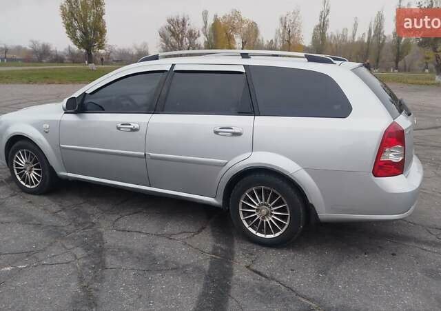 Серый Шевроле Лачетти, объемом двигателя 1.8 л и пробегом 189 тыс. км за 4500 $, фото 5 на Automoto.ua