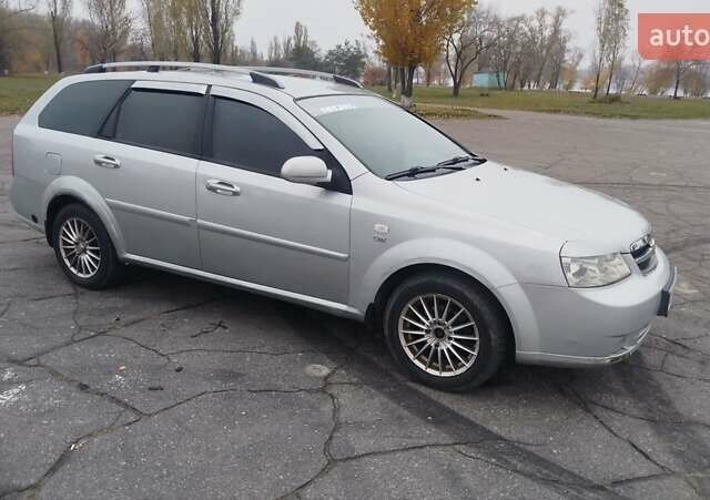 Серый Шевроле Лачетти, объемом двигателя 1.8 л и пробегом 189 тыс. км за 4500 $, фото 10 на Automoto.ua