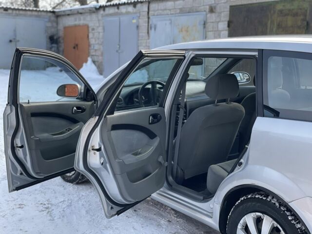 Серый Шевроле Лачетти, объемом двигателя 1.8 л и пробегом 95 тыс. км за 4600 $, фото 7 на Automoto.ua