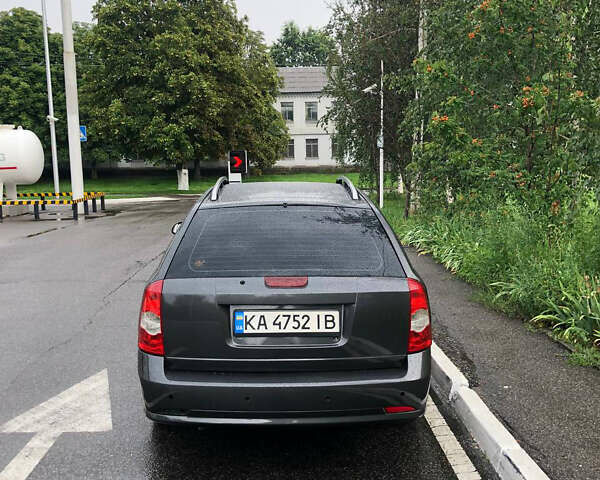 Серый Шевроле Лачетти, объемом двигателя 1.8 л и пробегом 268 тыс. км за 3450 $, фото 3 на Automoto.ua