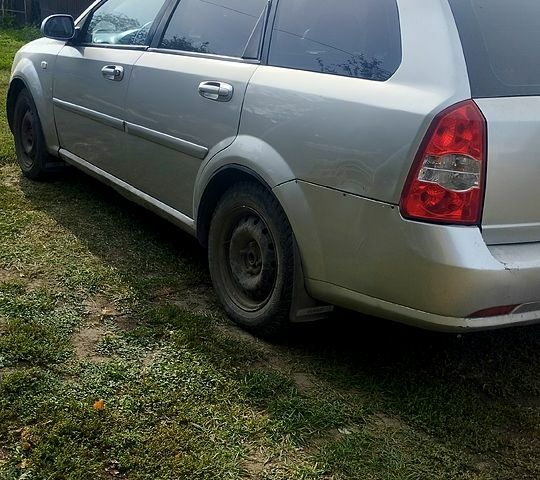 Сірий Шевроле Лачетті, об'ємом двигуна 1.8 л та пробігом 34 тис. км за 2500 $, фото 6 на Automoto.ua