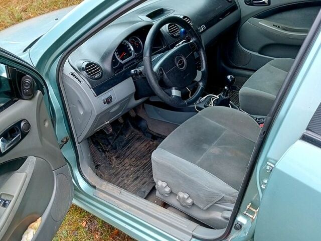 Сірий Шевроле Лачетті, об'ємом двигуна 1.8 л та пробігом 320 тис. км за 4000 $, фото 3 на Automoto.ua