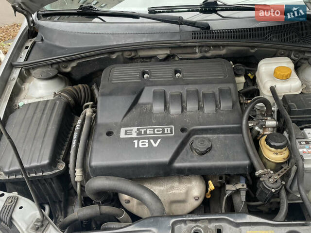 Серый Шевроле Лачетти, объемом двигателя 1.6 л и пробегом 320 тыс. км за 4800 $, фото 14 на Automoto.ua