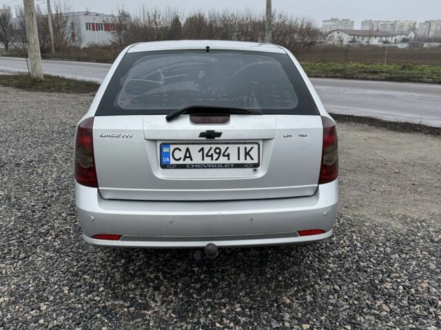 Серый Шевроле Лачетти, объемом двигателя 1.8 л и пробегом 250 тыс. км за 3400 $, фото 2 на Automoto.ua