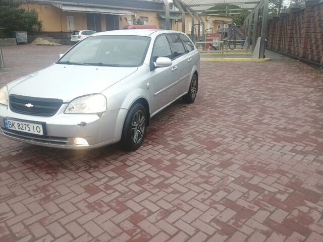 Сірий Шевроле Лачетті, об'ємом двигуна 1.8 л та пробігом 242 тис. км за 2500 $, фото 1 на Automoto.ua