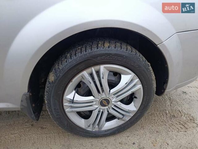 Сірий Шевроле Лачетті, об'ємом двигуна 1.6 л та пробігом 194 тис. км за 4700 $, фото 18 на Automoto.ua