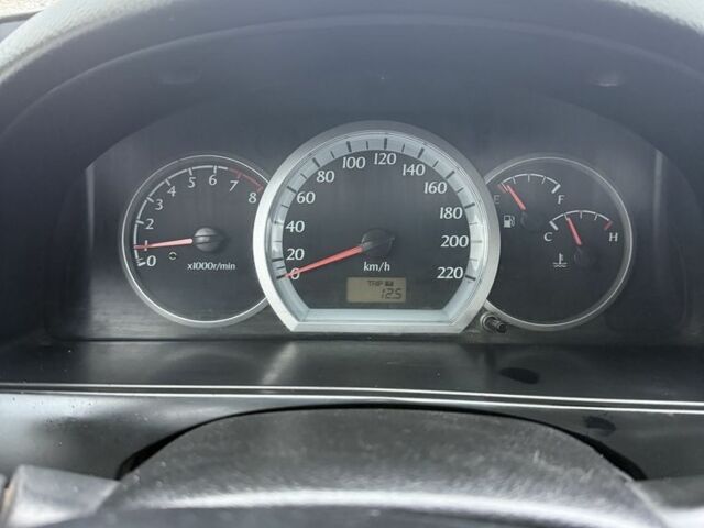 Серый Шевроле Лачетти, объемом двигателя 1.8 л и пробегом 325 тыс. км за 2950 $, фото 20 на Automoto.ua