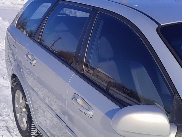 Серый Шевроле Лачетти, объемом двигателя 1.8 л и пробегом 233 тыс. км за 4200 $, фото 5 на Automoto.ua