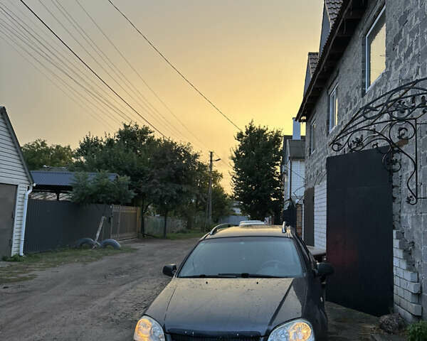 Серый Шевроле Лачетти, объемом двигателя 1.8 л и пробегом 268 тыс. км за 3450 $, фото 1 на Automoto.ua