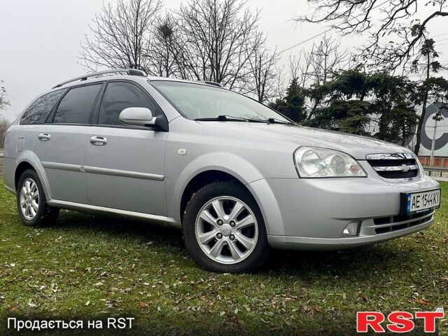 Сірий Шевроле Лачетті, об'ємом двигуна 1.6 л та пробігом 32000 тис. км за 4370 $, фото 1 на Automoto.ua