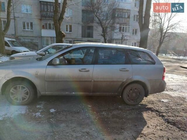 Серый Шевроле Лачетти, объемом двигателя 1.8 л и пробегом 240 тыс. км за 3100 $, фото 3 на Automoto.ua