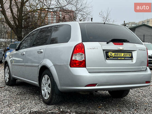 Сірий Шевроле Лачетті, об'ємом двигуна 1.8 л та пробігом 70 тис. км за 6999 $, фото 3 на Automoto.ua