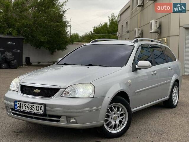 Серый Шевроле Лачетти, объемом двигателя 1.8 л и пробегом 226 тыс. км за 5600 $, фото 3 на Automoto.ua