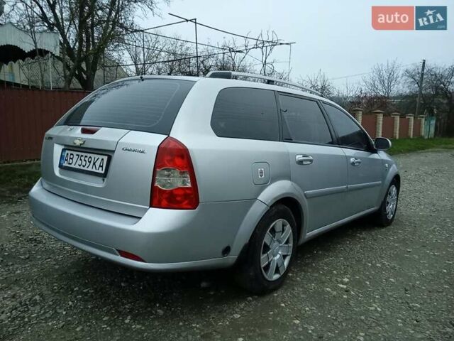 Серый Шевроле Лачетти, объемом двигателя 1.8 л и пробегом 256 тыс. км за 3000 $, фото 1 на Automoto.ua