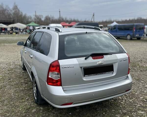 Серый Шевроле Лачетти, объемом двигателя 1.99 л и пробегом 280 тыс. км за 3900 $, фото 2 на Automoto.ua