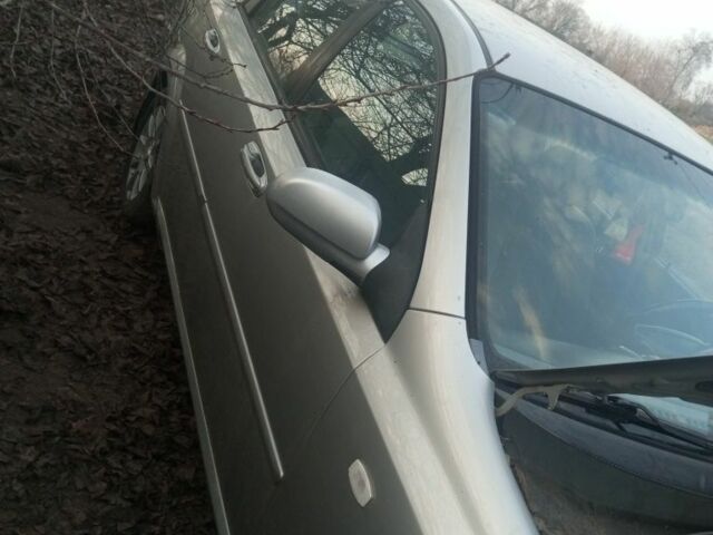 Серый Шевроле Лачетти, объемом двигателя 2 л и пробегом 170 тыс. км за 3300 $, фото 5 на Automoto.ua