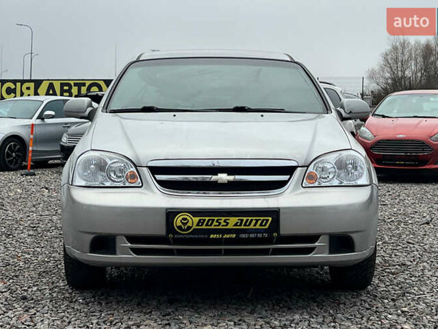Сірий Шевроле Лачетті, об'ємом двигуна 1.8 л та пробігом 70 тис. км за 6999 $, фото 1 на Automoto.ua